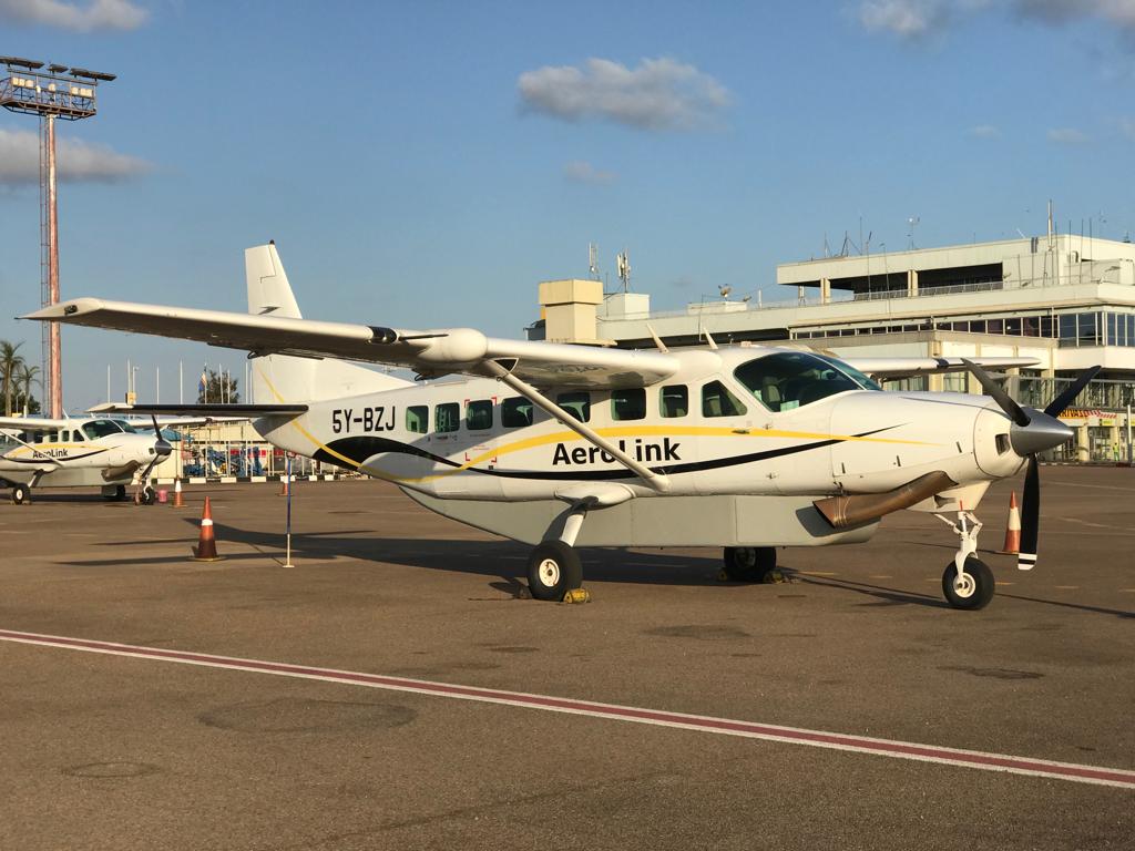 Gorilla flying safari in Bwindi with Aerolink